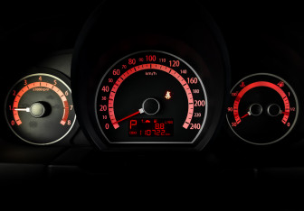 Подержанный автомобиль Kia Ceed Hatchback 2010 года (13 фото)