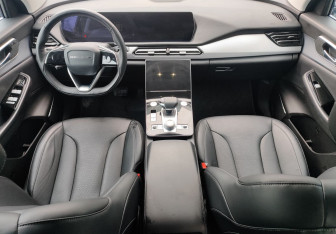 Подержанный автомобиль BAIC X7 2024 года (10 фото)