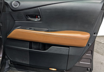 Подержанный автомобиль Lexus RX 2014 года (23 фото)