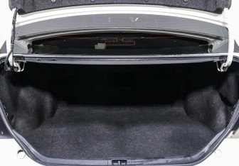 Подержанный автомобиль Toyota Camry Sedan 2012 года (13 фото)