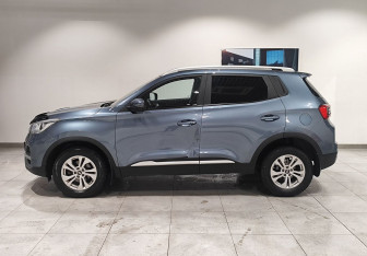 Подержанный автомобиль Chery Tiggo 4 2021 года (8 фото)