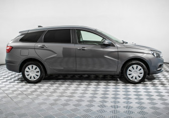 Подержанный автомобиль LADA (ВАЗ) Vesta Wagon 2021 года (4 фото)