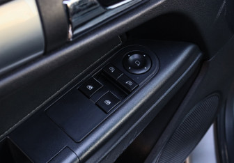 Подержанный автомобиль Opel Astra Hatchback 2007 года (10 фото)