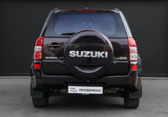 Подержанный автомобиль Suzuki Grand Vitara 2008 года (5 фото)