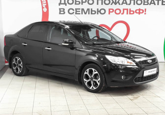 Подержанный автомобиль Ford Focus Sedan 2009 года (3 фото)