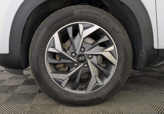 Подержанный автомобиль Hyundai Creta 2021 года (12 фото)