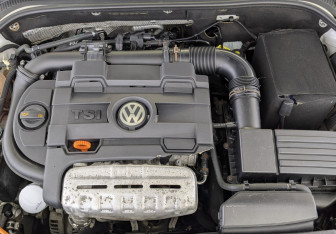 Подержанный автомобиль Volkswagen Jetta Sedan 2013 года (9 фото)