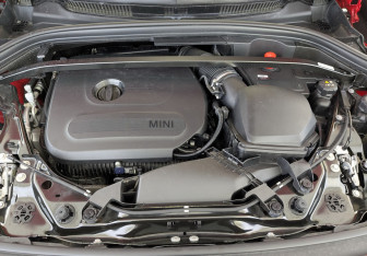 Подержанный автомобиль MINI Countryman 2024 года (12 фото)