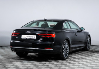 Подержанный автомобиль Audi A5 Coupe 2016 года (5 фото)