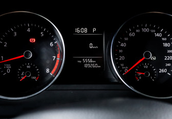 Подержанный автомобиль Volkswagen Jetta Sedan 2016 года (10 фото)