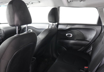 Подержанный автомобиль Kia Soul 2016 года (12 фото)