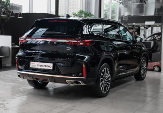 Подержанный автомобиль Exeed TXL 2023 года (4 фото)