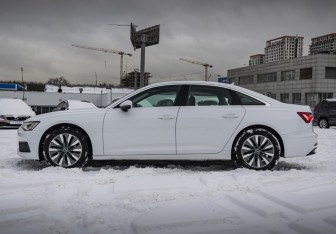 Подержанный автомобиль Audi A6 Sedan 2020 года (9 фото)