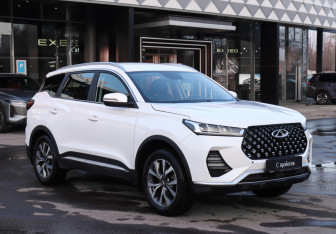 Подержанный автомобиль Chery Tiggo 7 Pro 2022 года (3 фото)