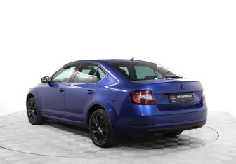 Подержанный автомобиль Skoda Octavia Liftback 2020 года (7 фото)