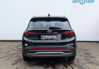Подержанный автомобиль Hyundai Santa Fe 2021 года (6 фото)