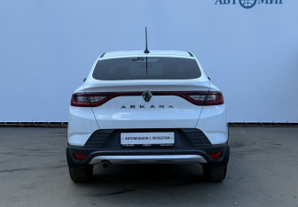 Подержанный автомобиль Renault Arkana 2020 года (6 фото)
