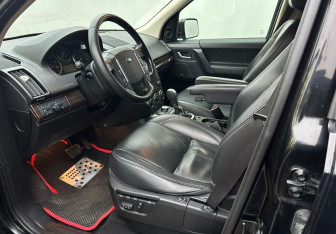 Подержанный автомобиль Land Rover Freelander 2012 года (9 фото)