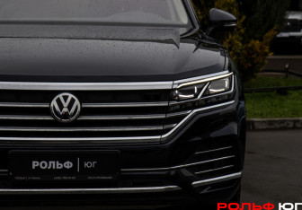 Подержанный автомобиль Volkswagen Touareg 2019 года (22 фото)