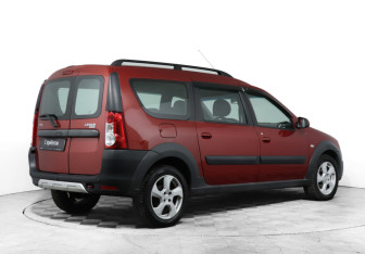 Подержанный автомобиль LADA (ВАЗ) Largus Wagon 2017 года (5 фото)