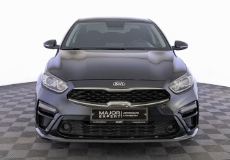 Подержанный автомобиль Kia Cerato Sedan 2020 года (2 фото)