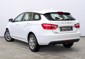 Подержанный автомобиль LADA (ВАЗ) Vesta Wagon 2021 года (7 фото)