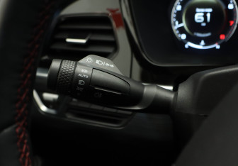 Подержанный автомобиль Geely Tugella 2022 года (22 фото)