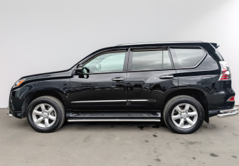 Подержанный автомобиль Lexus GX 2018 года (8 фото)