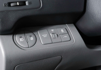 Подержанный автомобиль Hyundai Grand Starex 2018 года (12 фото)