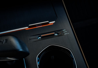 Подержанный автомобиль Changan UNI-K 2024 года (22 фото)