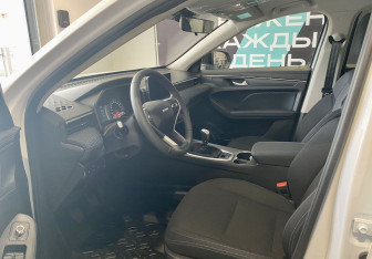 Новый Haval Jolion 2025 (6 фото)