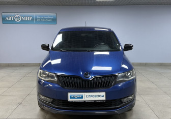 Подержанный автомобиль Skoda Rapid Liftback 2018 года (2 фото)