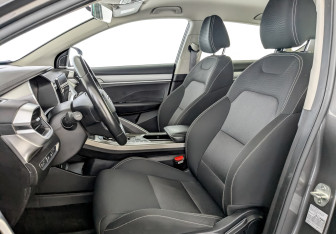 Подержанный автомобиль Geely Coolray 2022 года (20 фото)