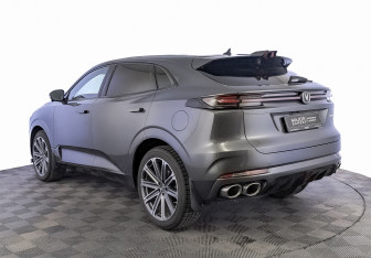 Подержанный автомобиль Changan UNI-K 2023 года (7 фото)