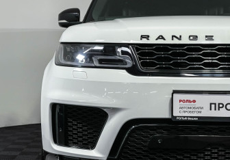 Подержанный автомобиль Land Rover Range Rover Sport 2018 года (23 фото)