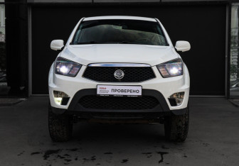 Подержанный автомобиль SsangYong Actyon Sports 2012 года (2 фото)