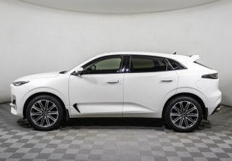 Подержанный автомобиль Changan UNI-K 2023 года (8 фото)