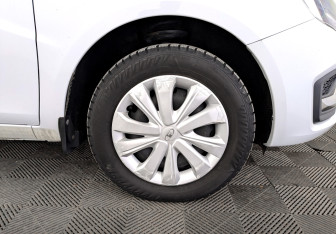 Подержанный автомобиль LADA (ВАЗ) Vesta Sedan 2024 года (18 фото)