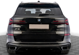 Новый BMW X5 2025 (6 фото)