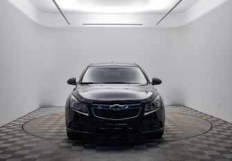 Подержанный автомобиль Chevrolet Cruze Sedan 2009 года (2 фото)