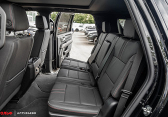 Новый Chevrolet Tahoe 2023 (12 фото)