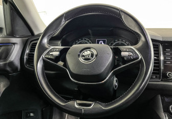 Подержанный автомобиль Skoda Kodiaq 2021 года (14 фото)