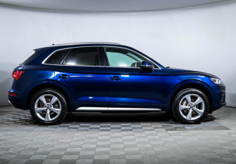 Подержанный автомобиль Audi Q5 2017 года (4 фото)