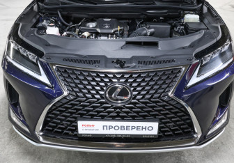 Подержанный автомобиль Lexus RX 2021 года (9 фото)
