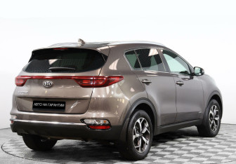 Подержанный автомобиль Kia Sportage 2020 года (3 фото)
