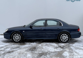 Подержанный автомобиль Hyundai Sonata 2007 года (8 фото)