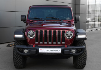 Подержанный автомобиль Jeep Wrangler 2020 года (2 фото)