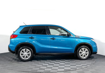 Подержанный автомобиль Suzuki Vitara 2017 года (4 фото)