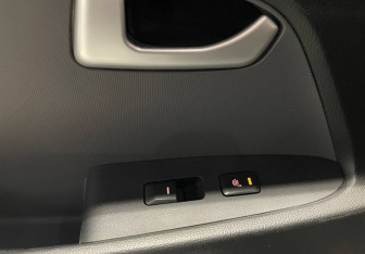 Подержанный автомобиль Kia Sportage 2015 года (18 фото)