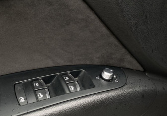 Подержанный автомобиль Audi Q7 2014 года (13 фото)